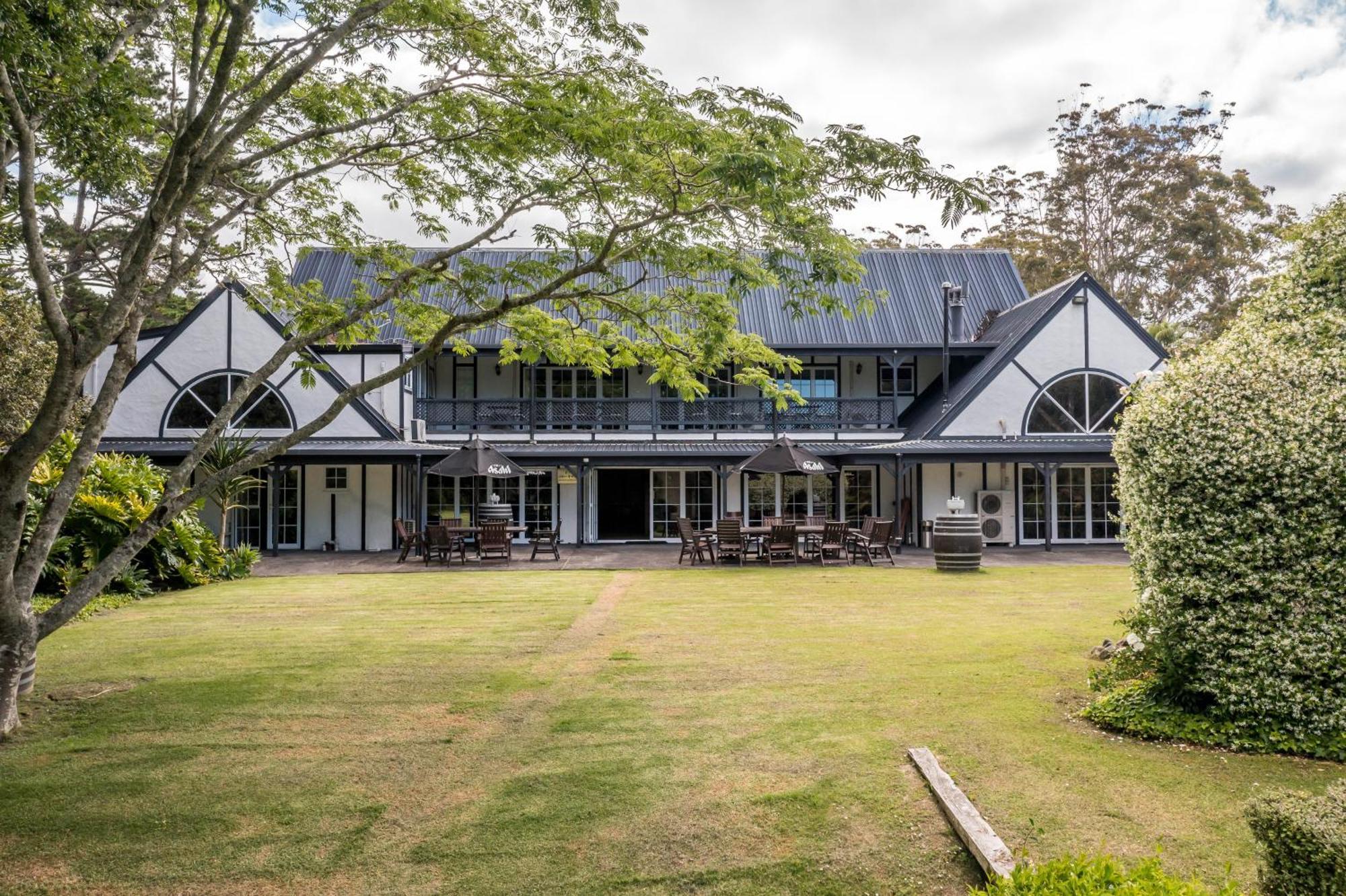 Northridge Golf Resort Orewa Eksteriør billede